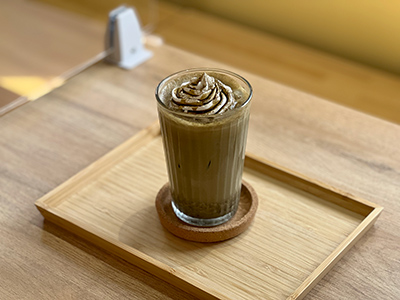 伊東・ちっ茶カフェメニューほうじ茶チョコラテ